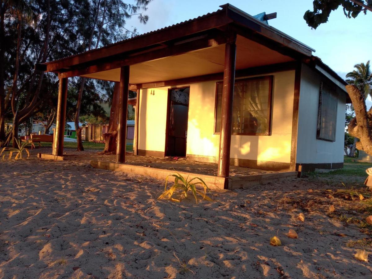 Yasawa Homestays Naisisili Extérieur photo