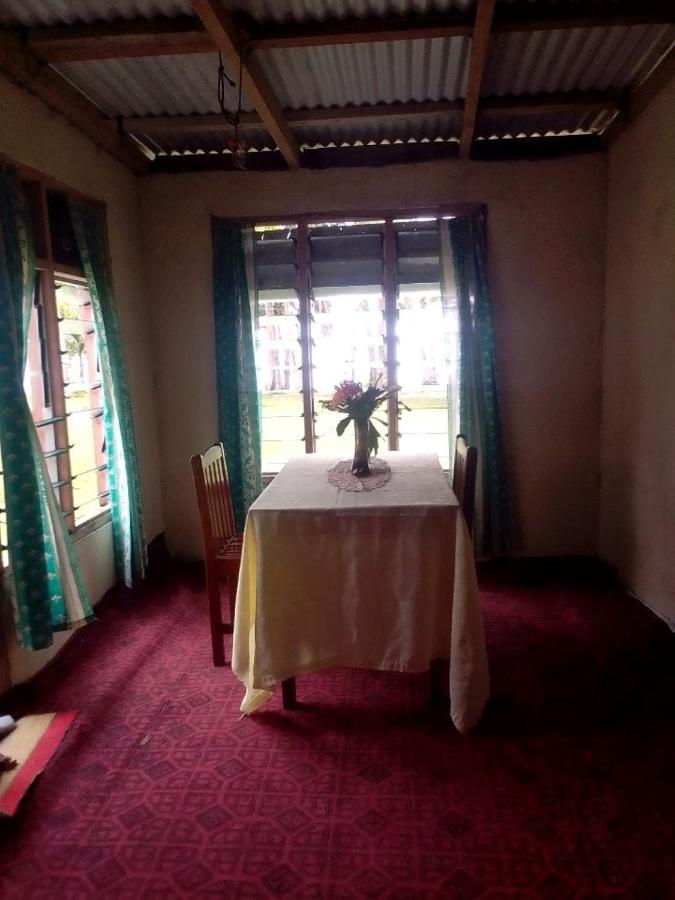 Yasawa Homestays Naisisili Extérieur photo