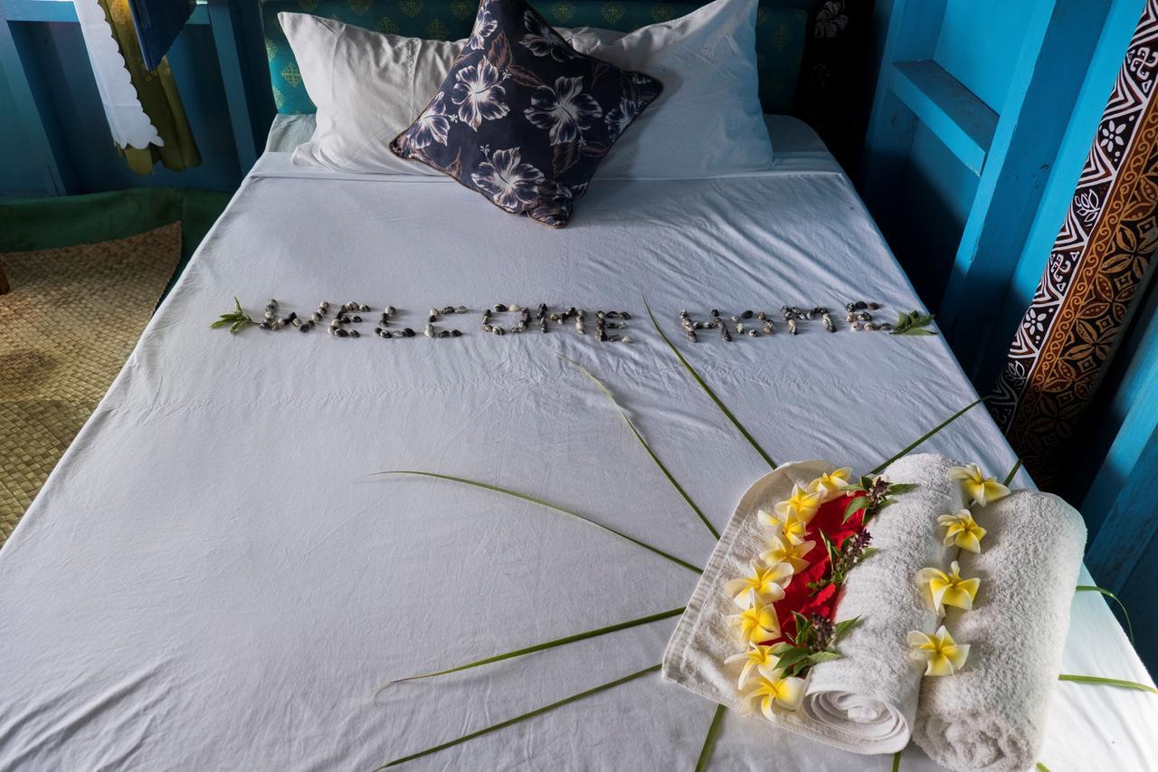 Yasawa Homestays Naisisili Extérieur photo