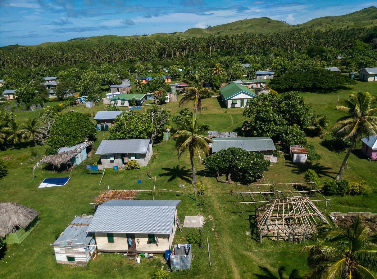 Yasawa Homestays Naisisili Extérieur photo