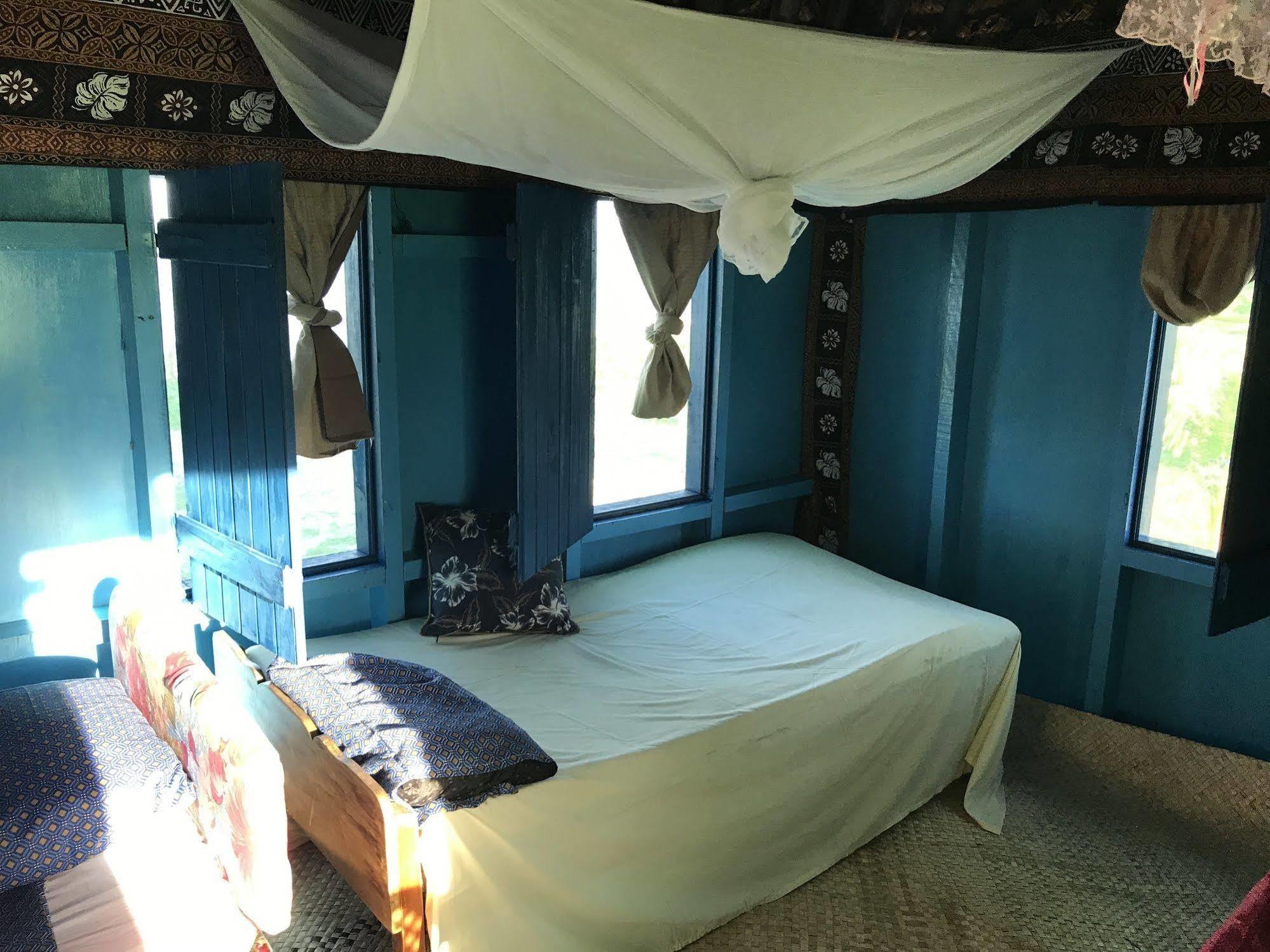 Yasawa Homestays Naisisili Extérieur photo