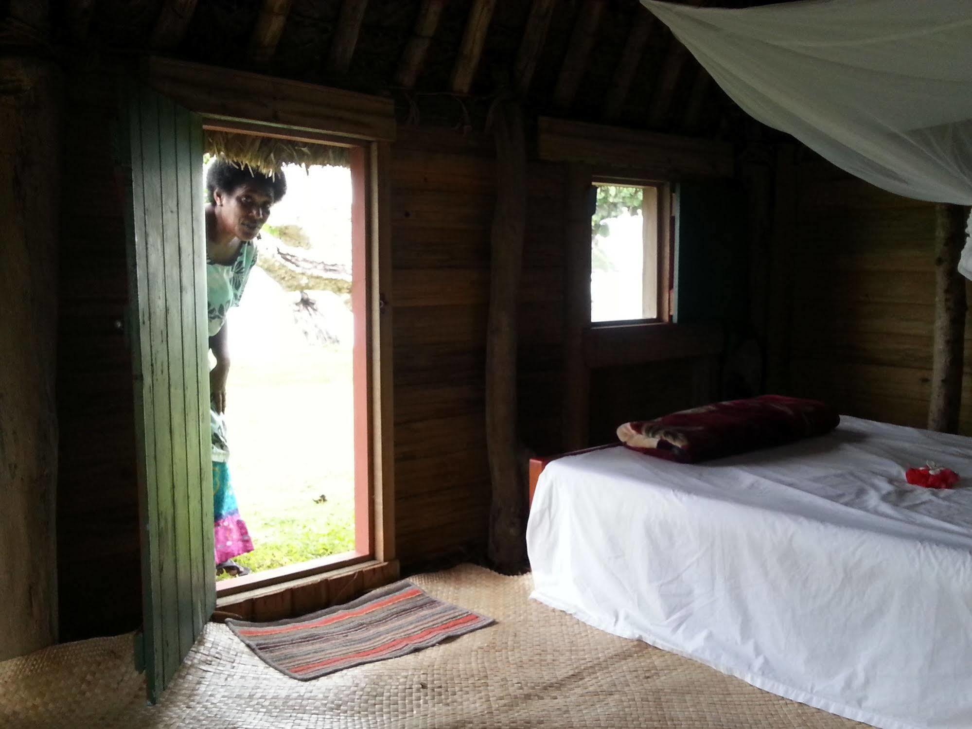 Yasawa Homestays Naisisili Extérieur photo